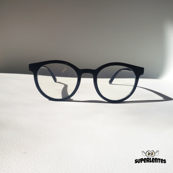 Superlentes